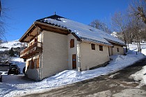 Chalet Milliat - weg en de buitenkant van het chalet